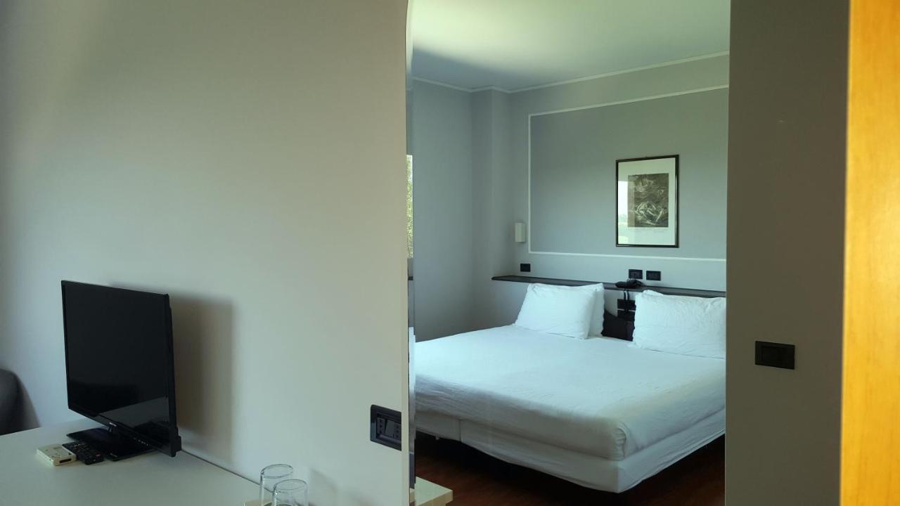 Comfort Double Room,923403301:JPEG