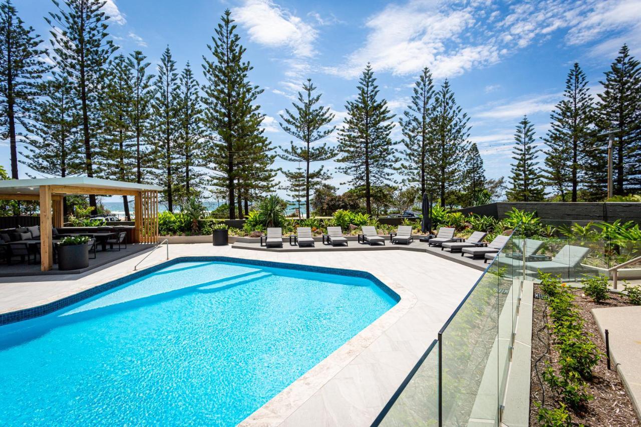 Two Bedroom Low Floor Ocean View Apartment