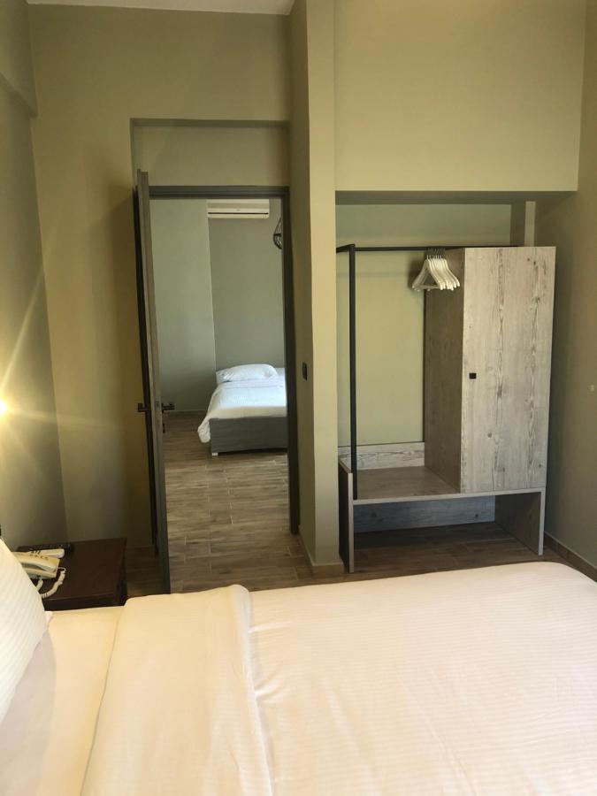 Family Room,1012635235:JPEG