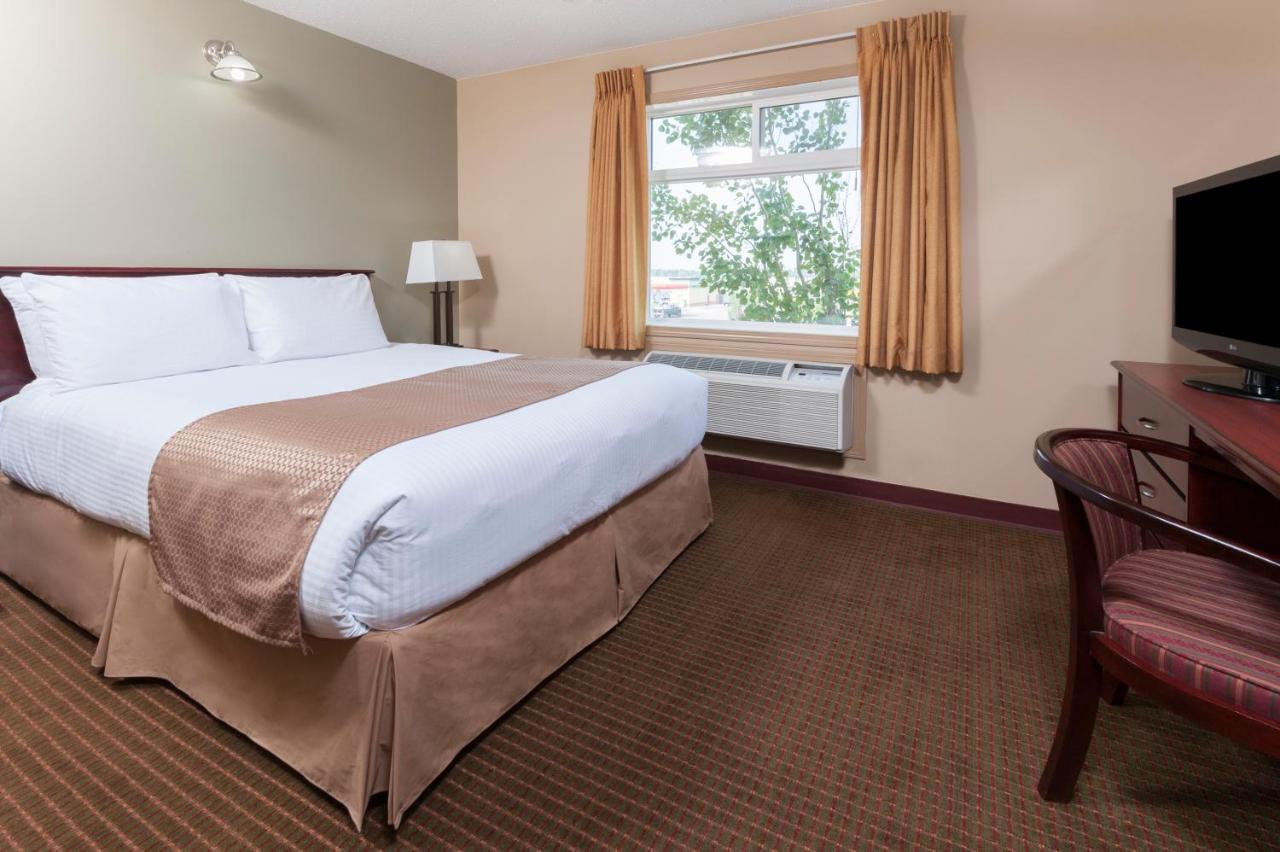 Superior Queen Room - Non-Smoking