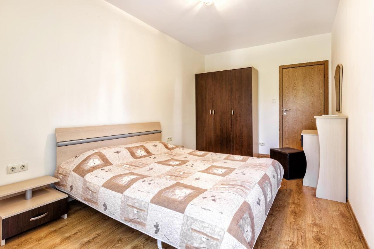 One-Bedroom Apartment Balcony