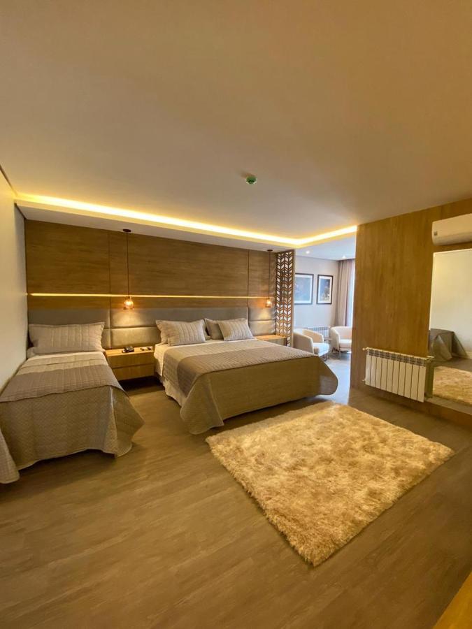 Suíte com Cama King-size e Varanda