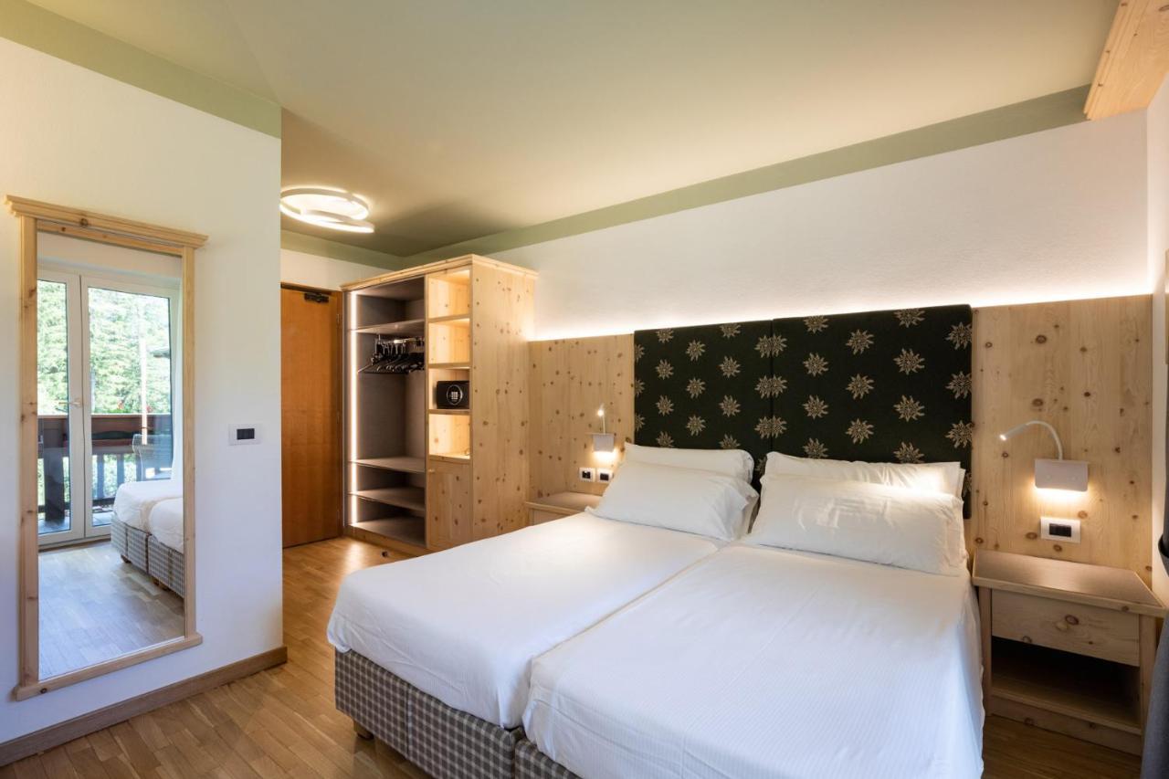 Standard Double or Twin Room,1031375017:JPEG