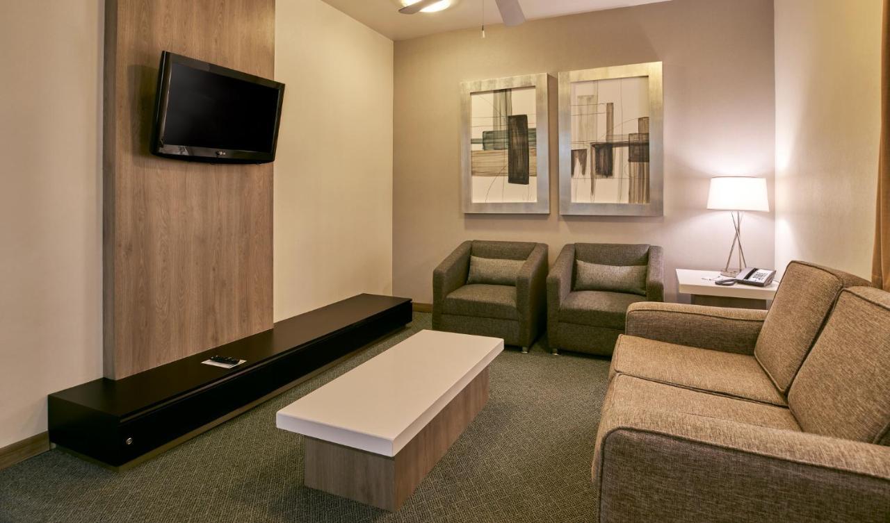 Suite de 2 dormitorios con cama extragrande