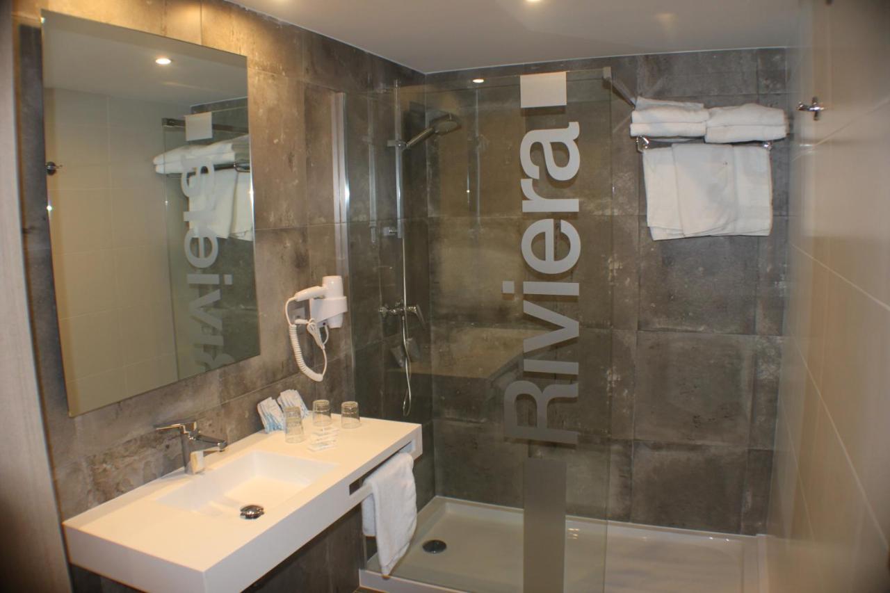 Standard Single Room Shower,1075356232:JPEG
