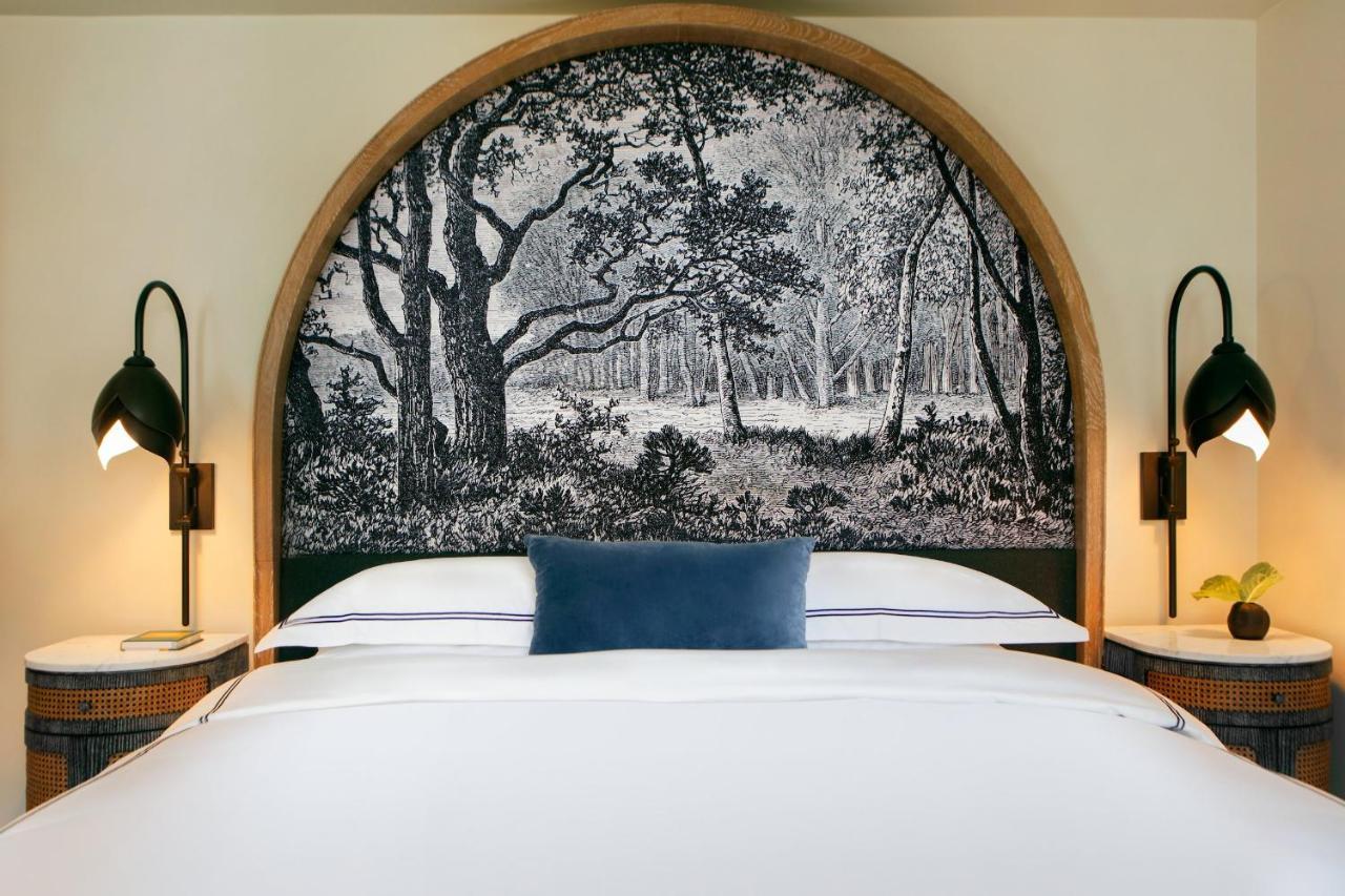 King Studio Suite City View