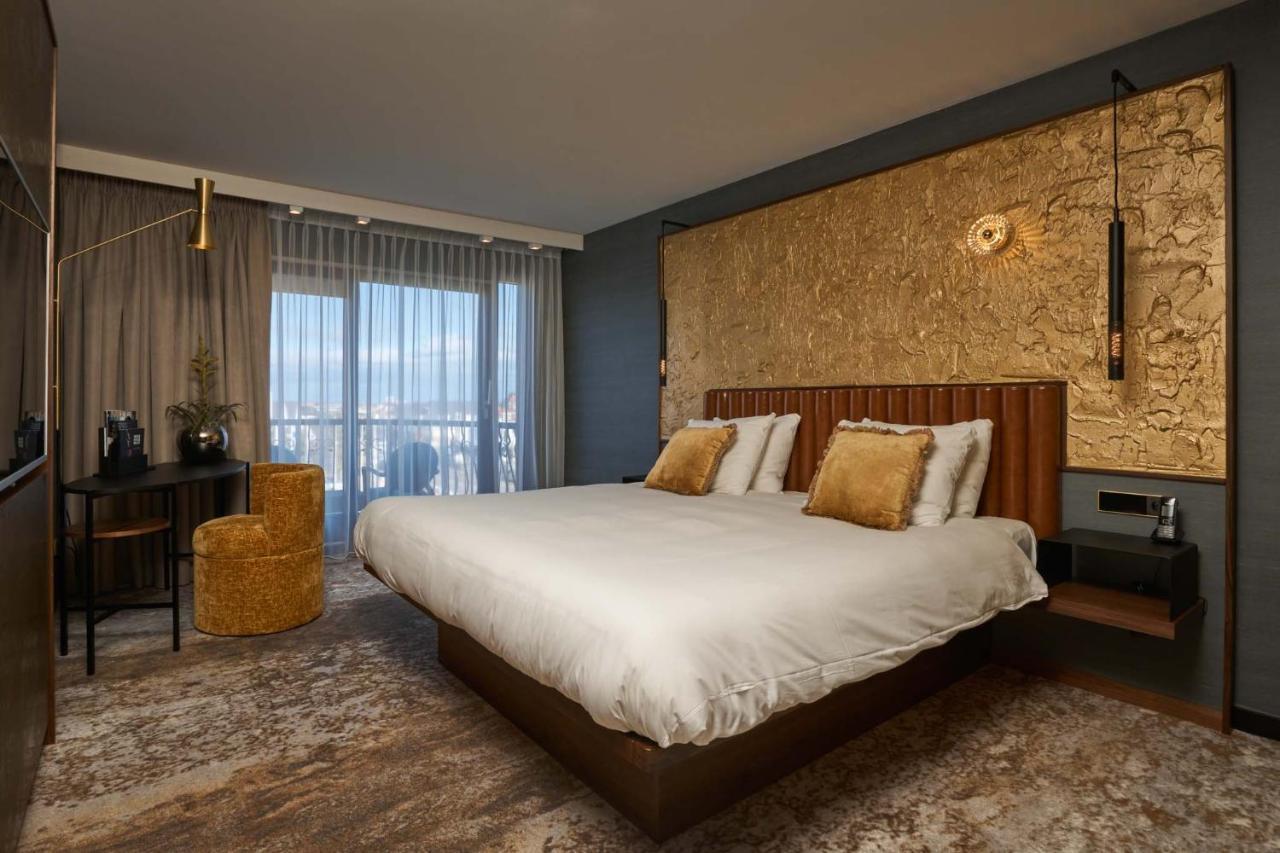 Doppelzimmer im holländischen Design mit Balkon