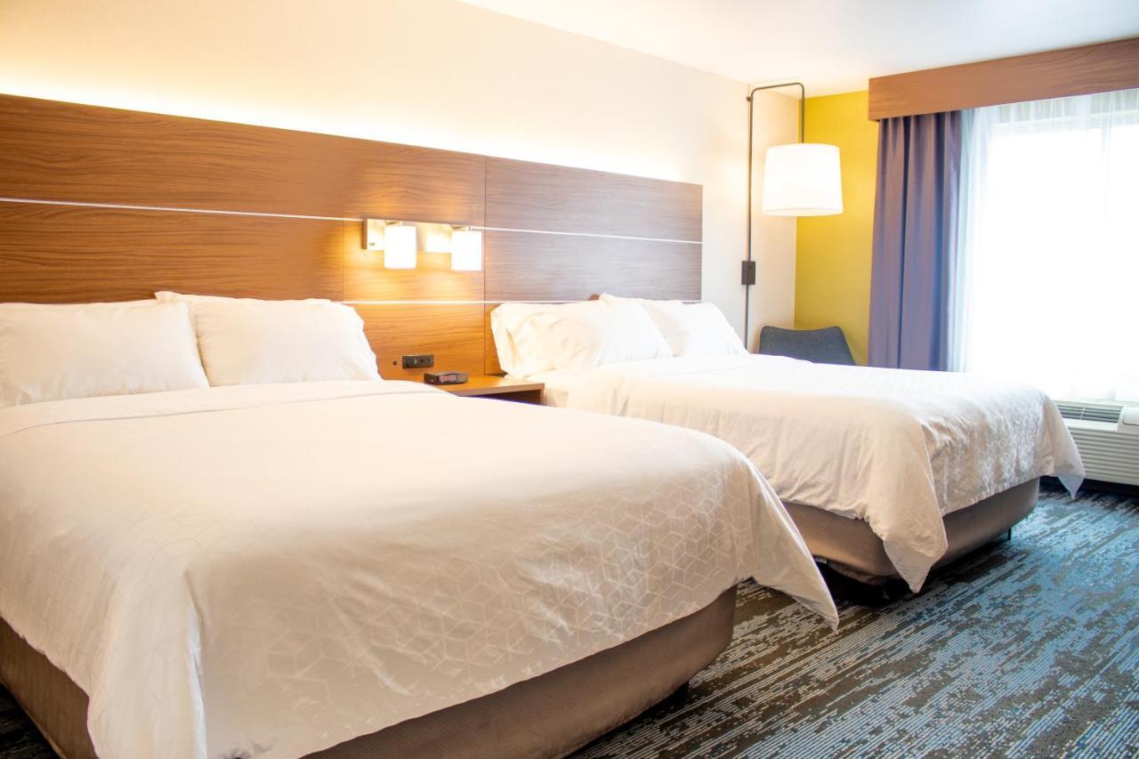 Double Room with Two Double Beds with Sofa Bed