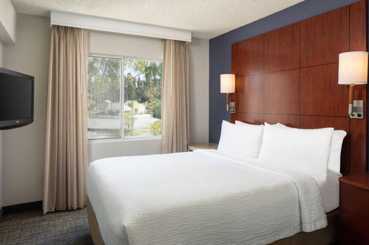 Two-Bedroom Suite,1201076614:JPEG
