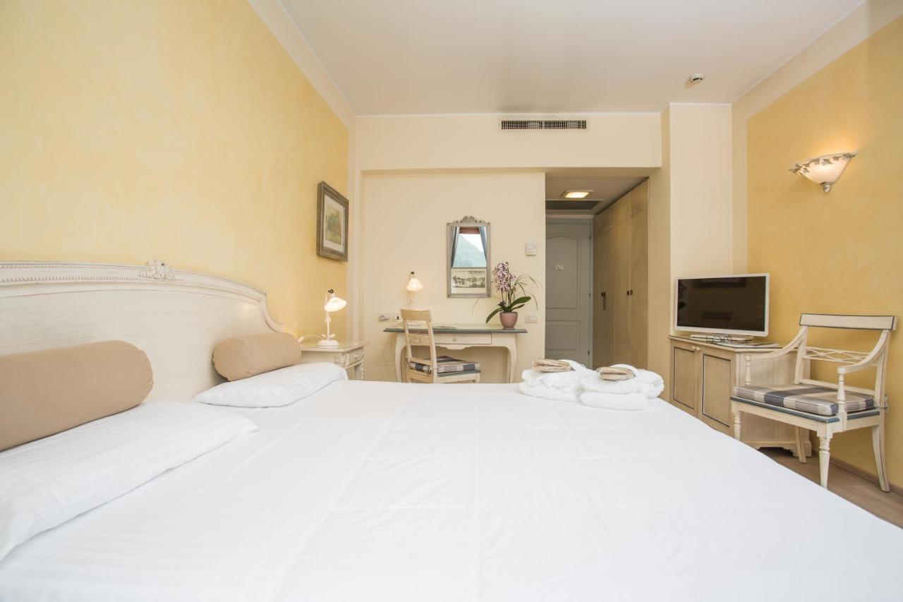 Superior Double or Twin Room,240348801:JPEG