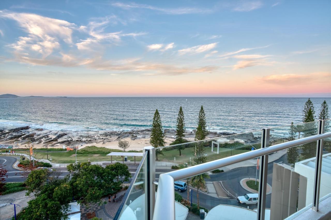 Three-Bedroom Deluxe Suite with Ocean View