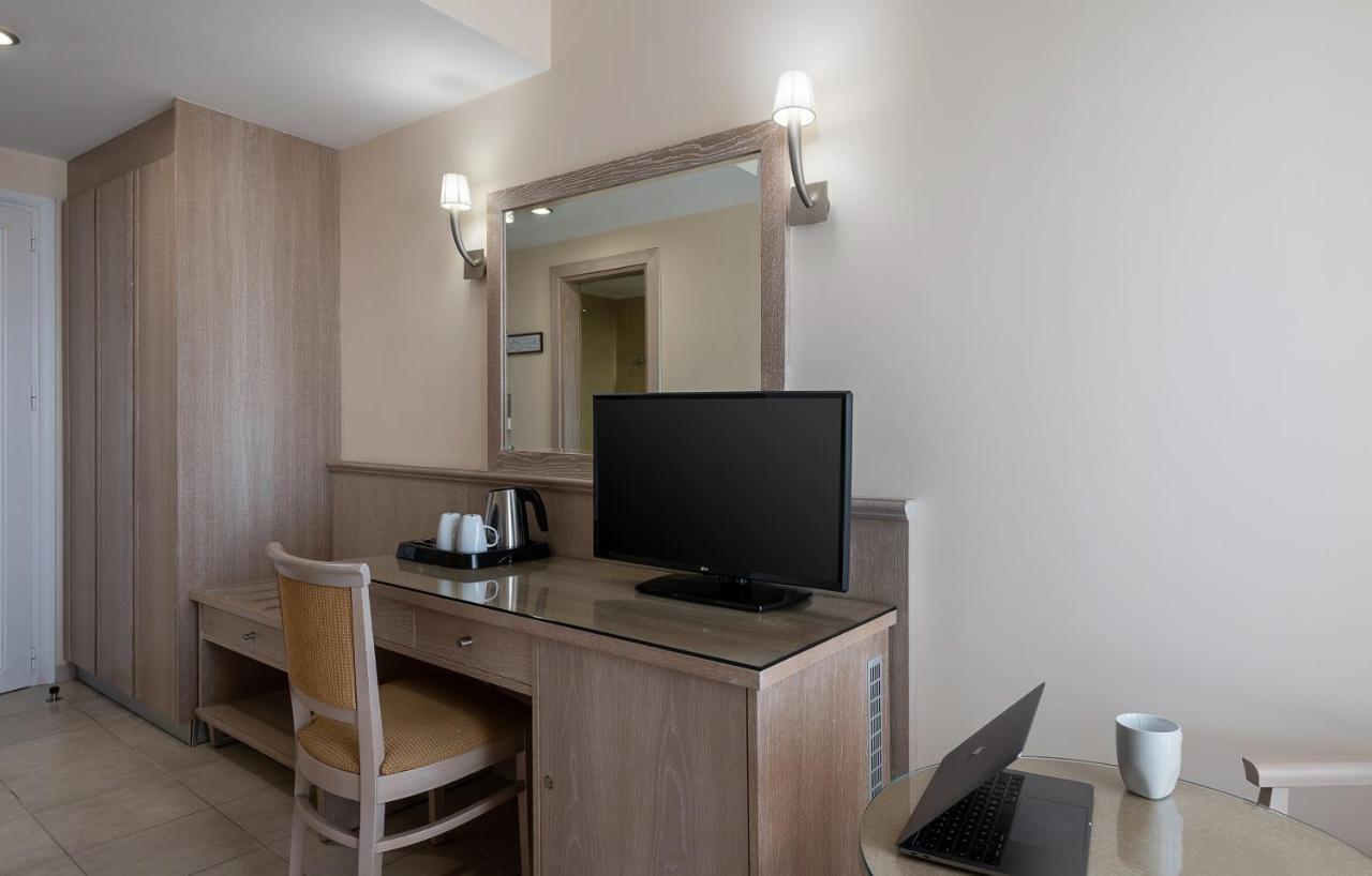 Single Room,1088790568:JPEG