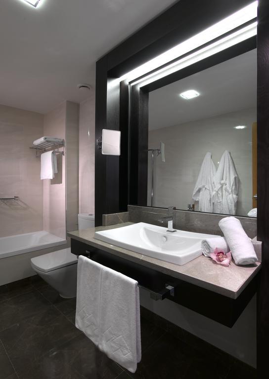 Classic Twin Room,1354023485:JPEG