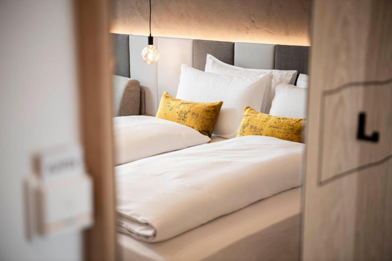 Doppelzimmer mit Balkon