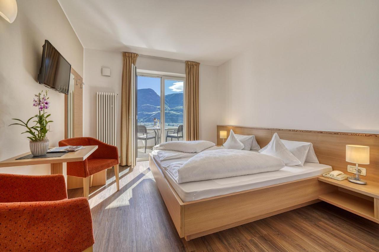 Small Double Room,1128445899:JPEG