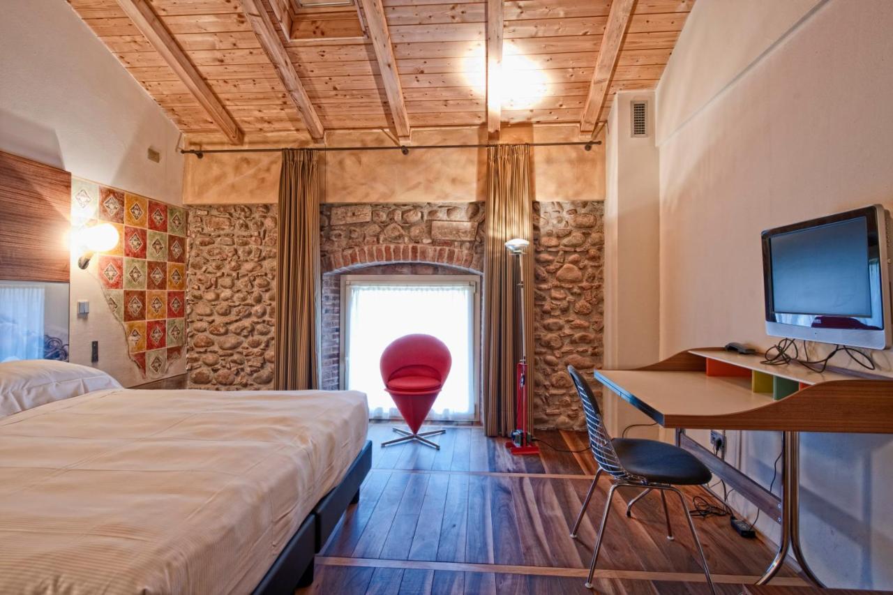 Classic Double or Twin Room