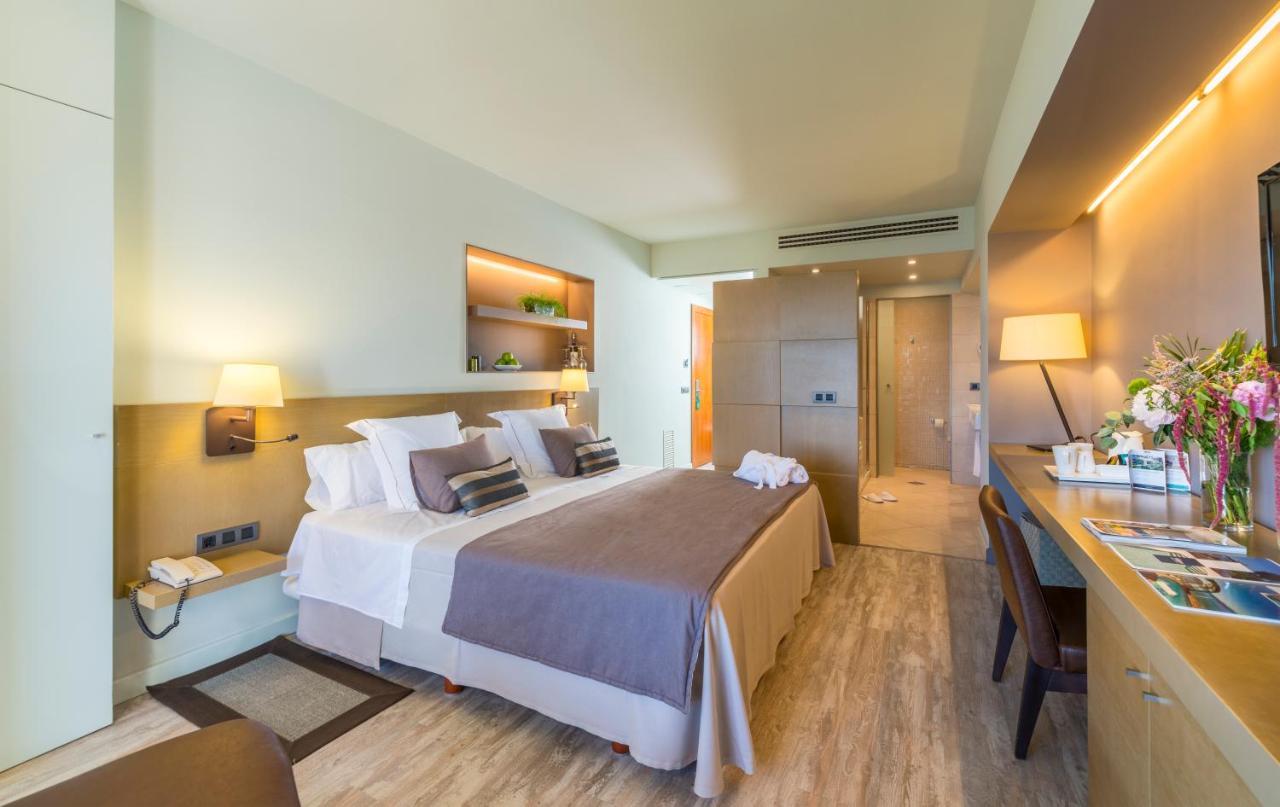 Suite with Sea View