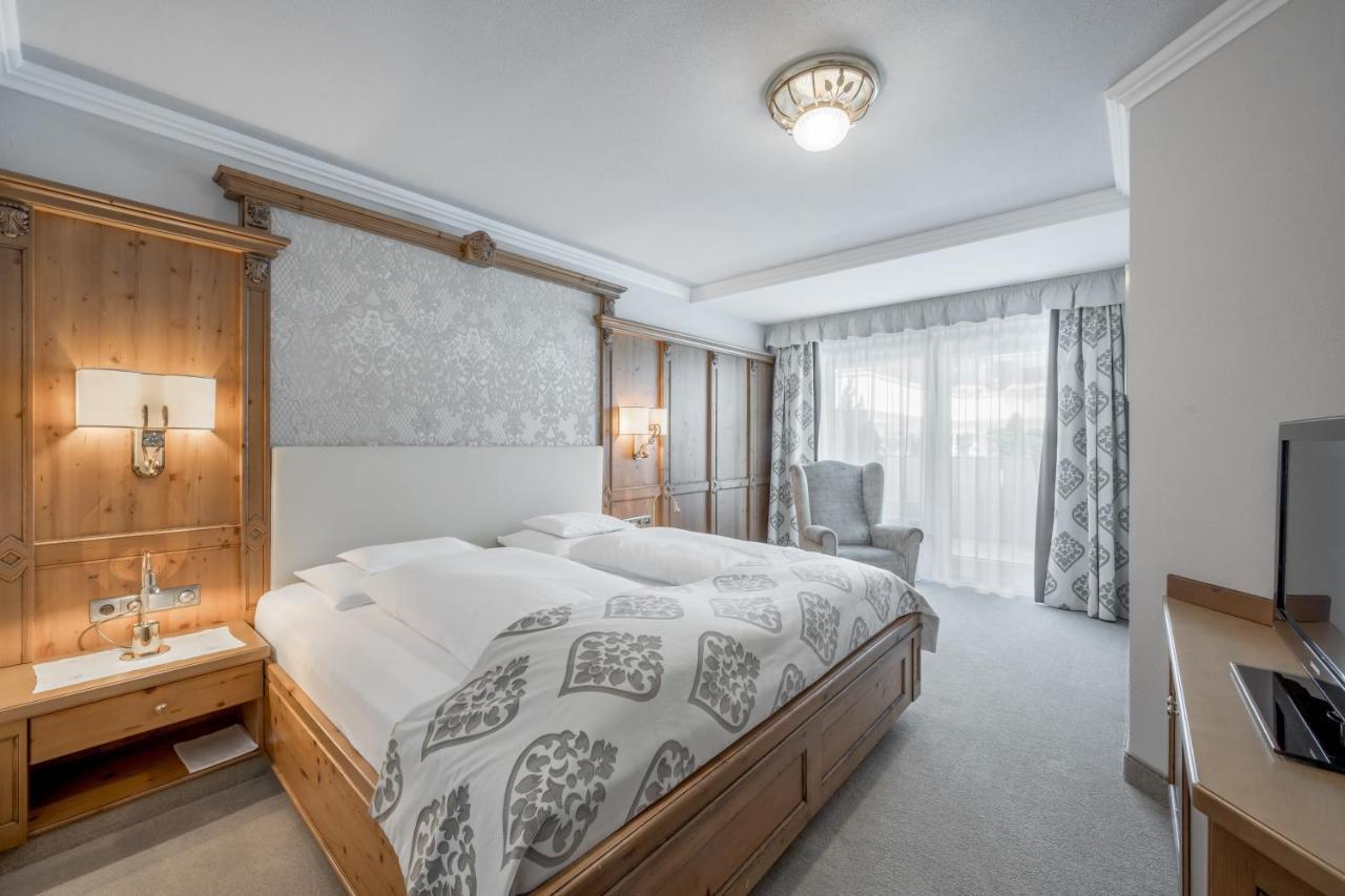 Royal Suite,1148984701:JPEG