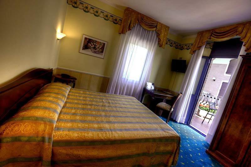 Single Room,1580584873:JPEG