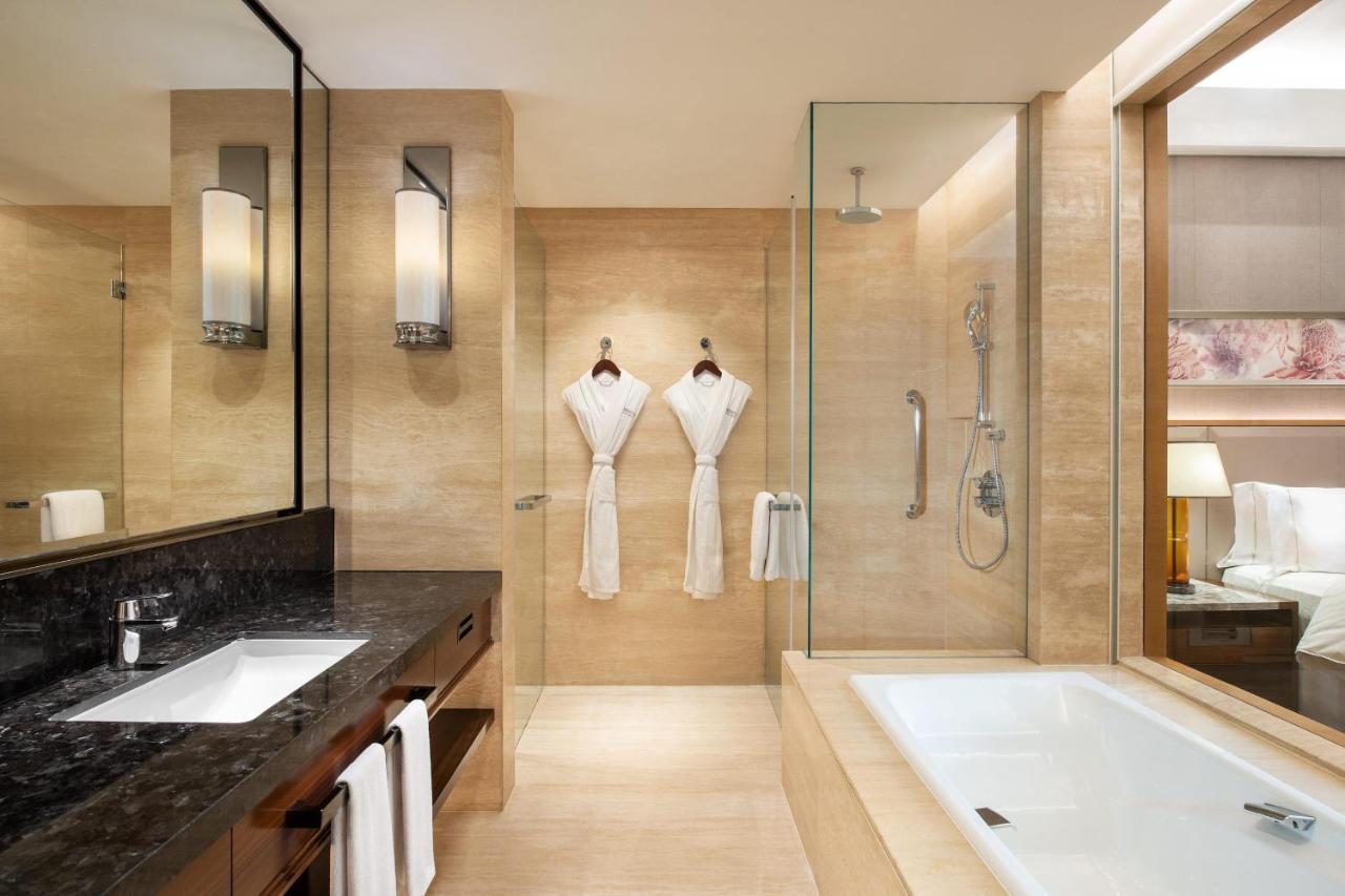 Westin Twin Room