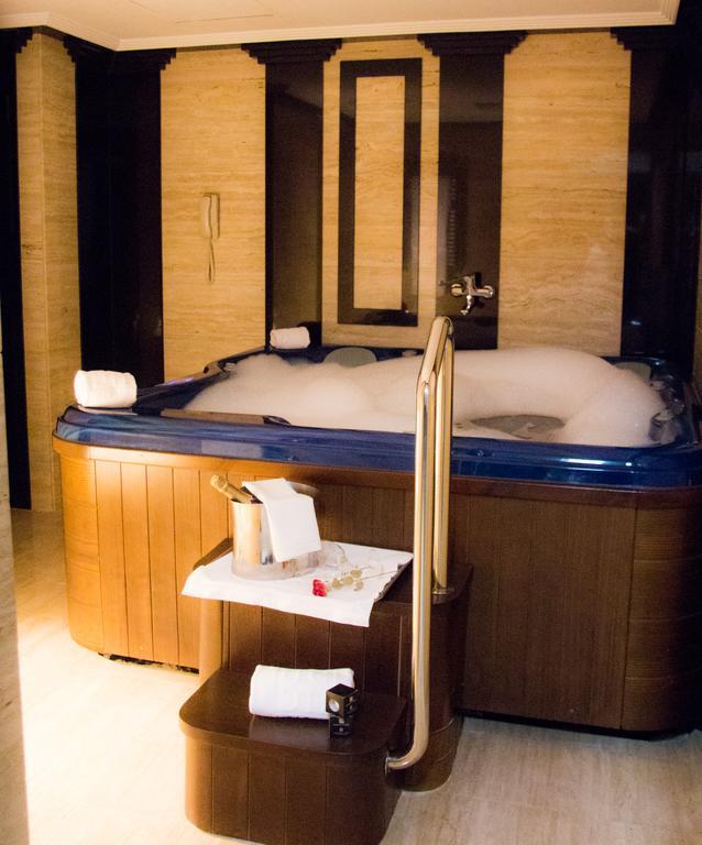 Grande Suite avec Jacuzzi