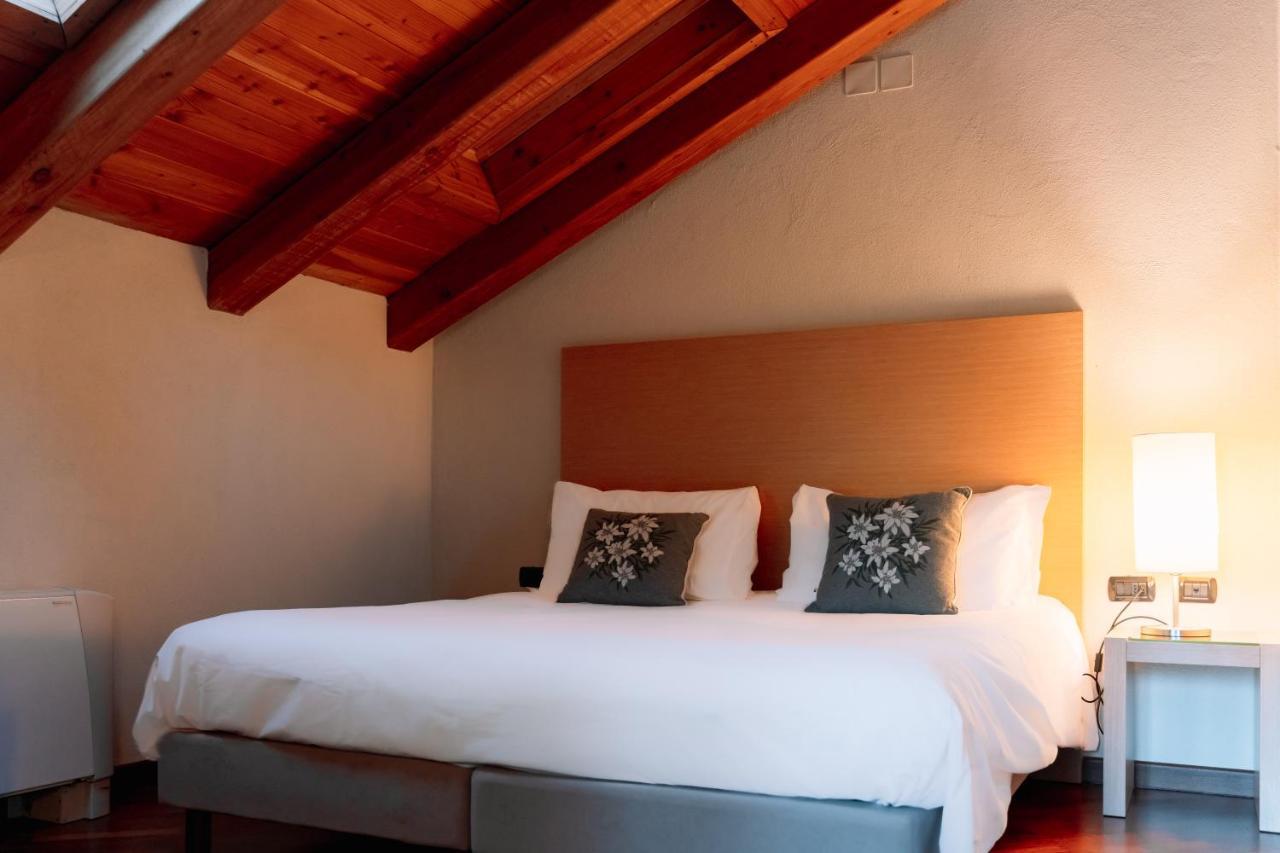 Chalet,1694532836:JPEG