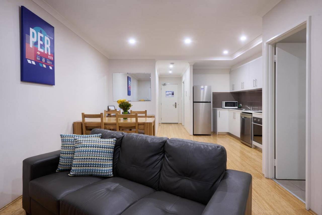 One-Bedroom Apartment with Balcony