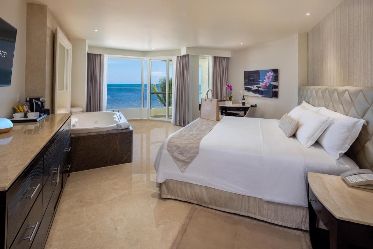 Suite Luna de Miel Superior frente al mar - Cama extragrande