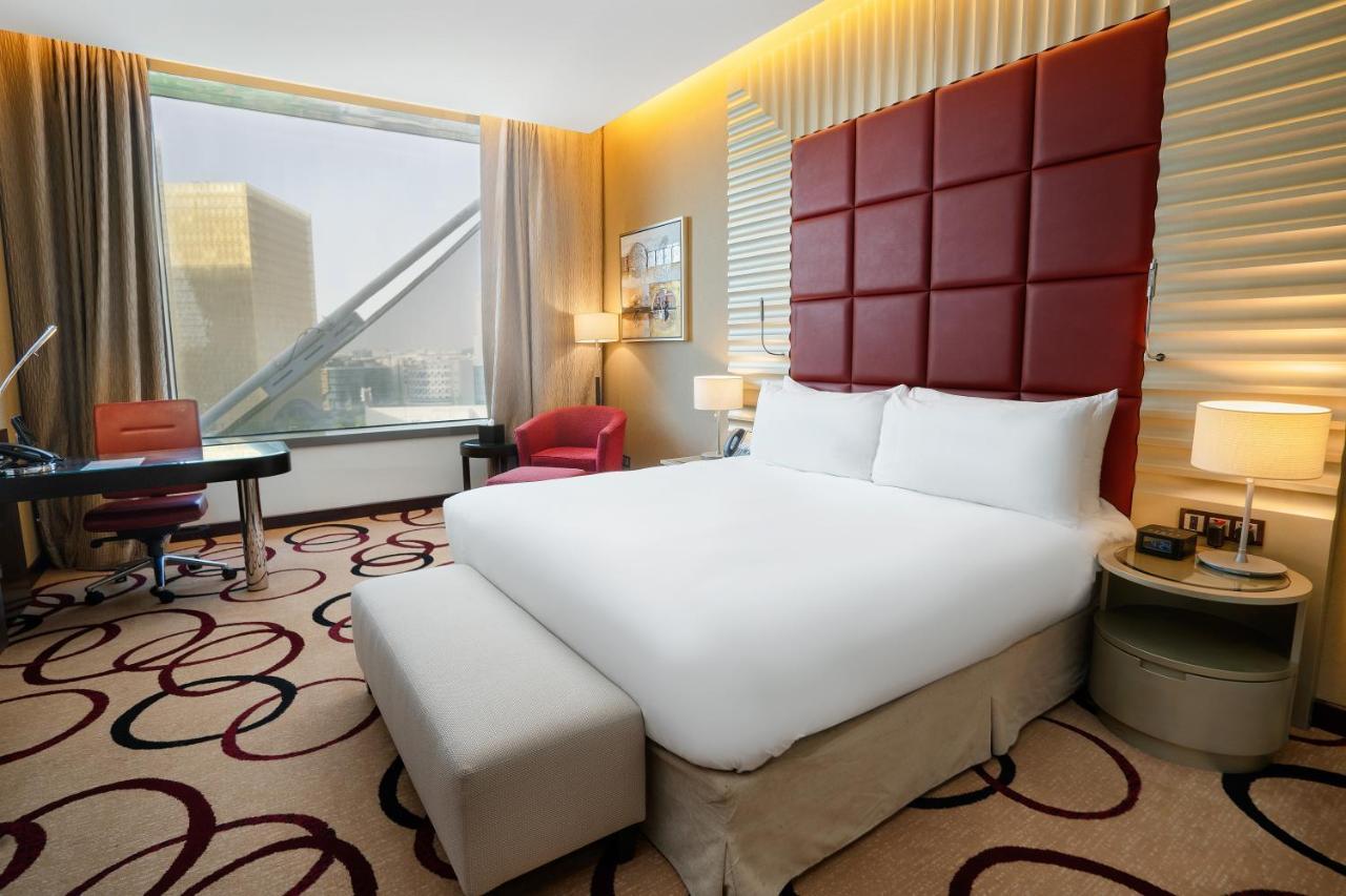Standard King Room with City View