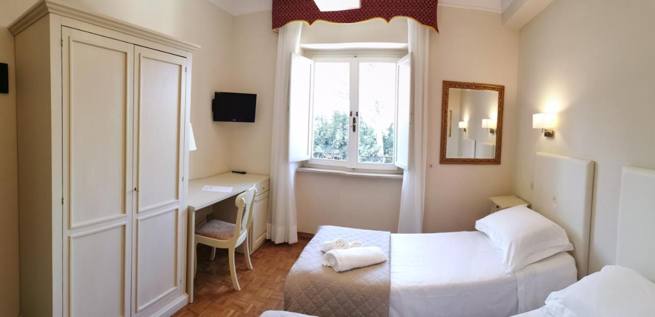 Double Room,1021611958:JPEG