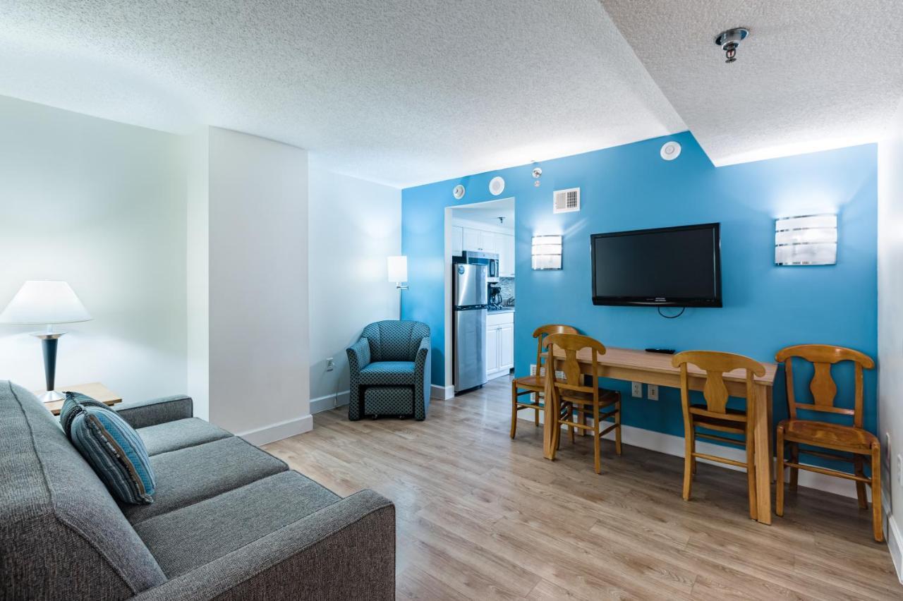 Deluxe King Suite