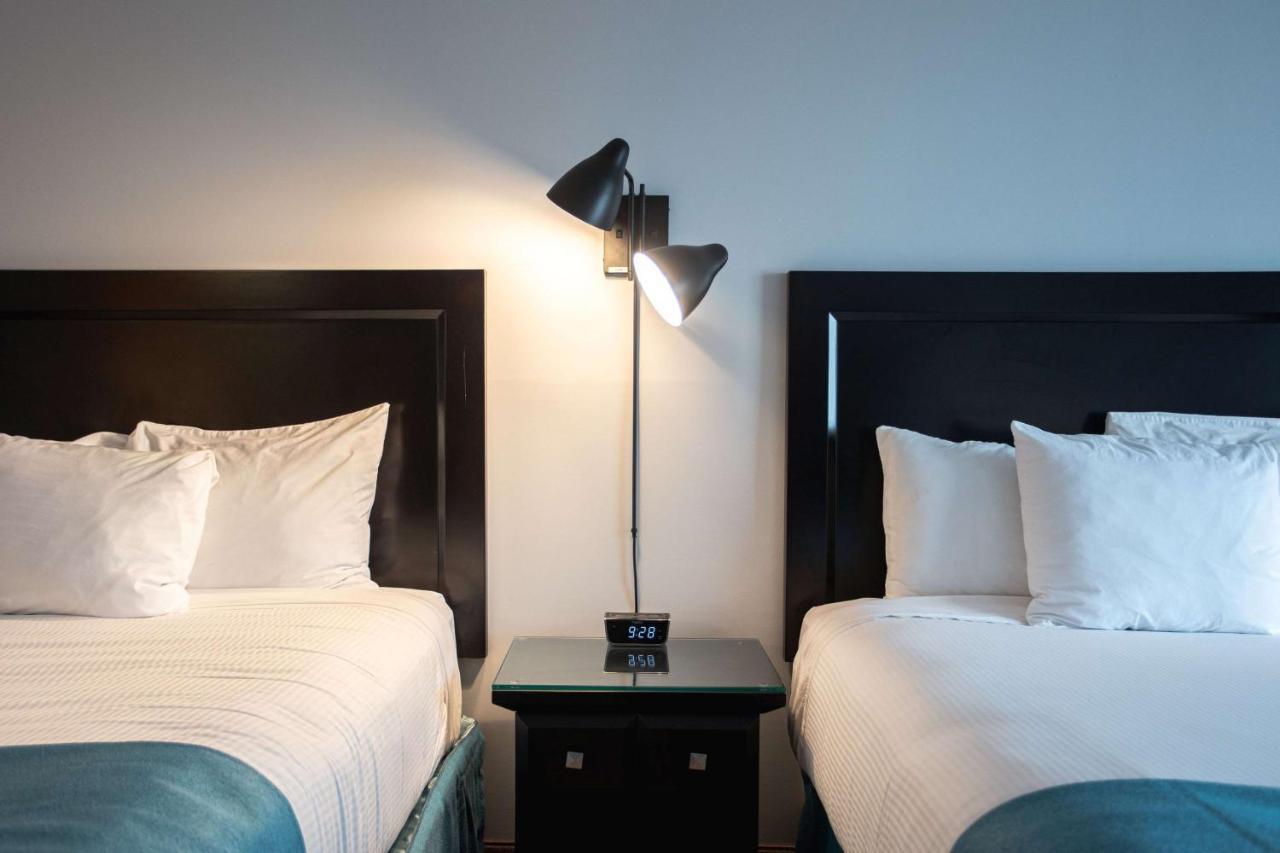 Standard Queen Room with Two Queen Beds