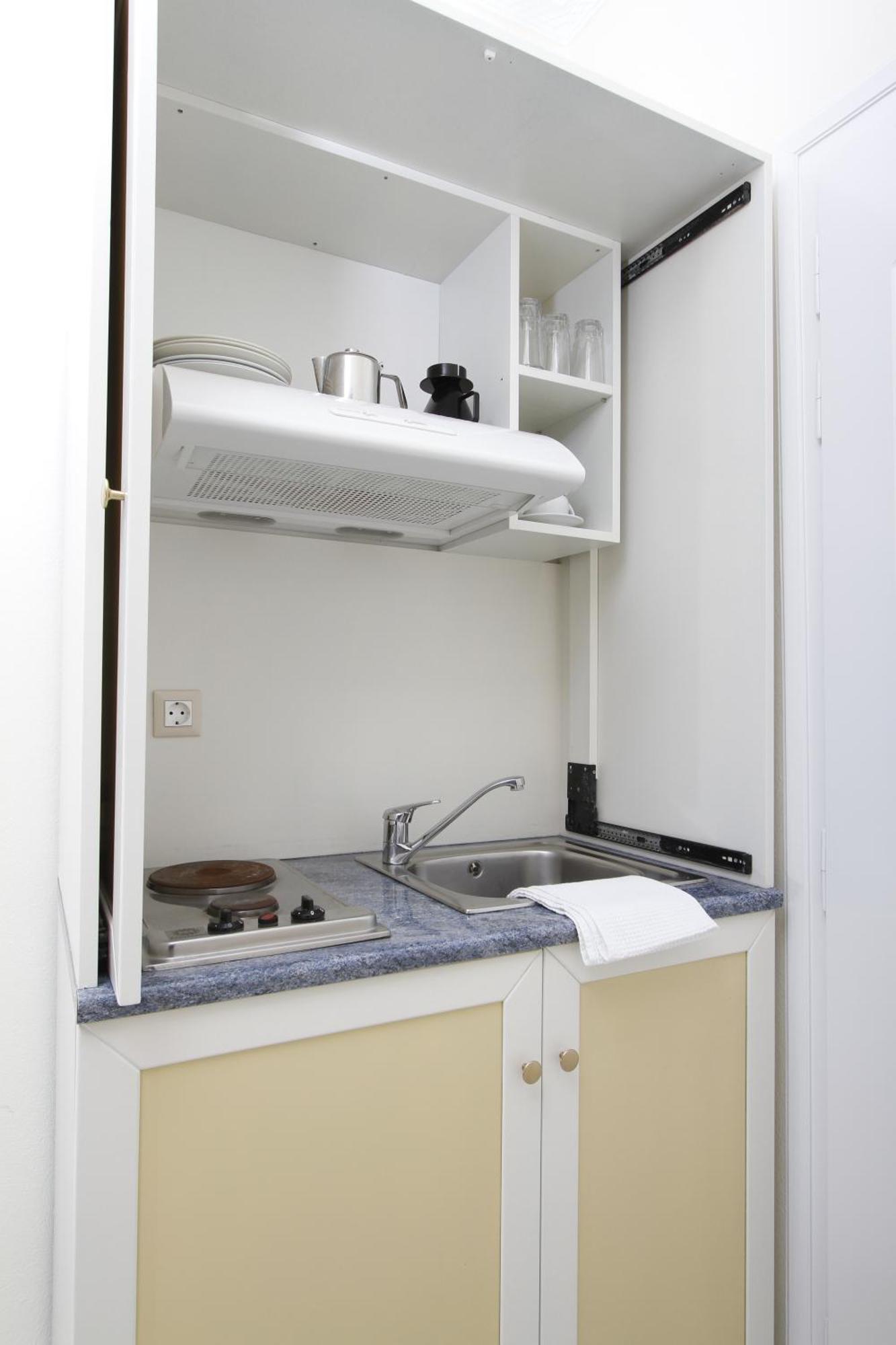 Budget One-Bedroom Apartment