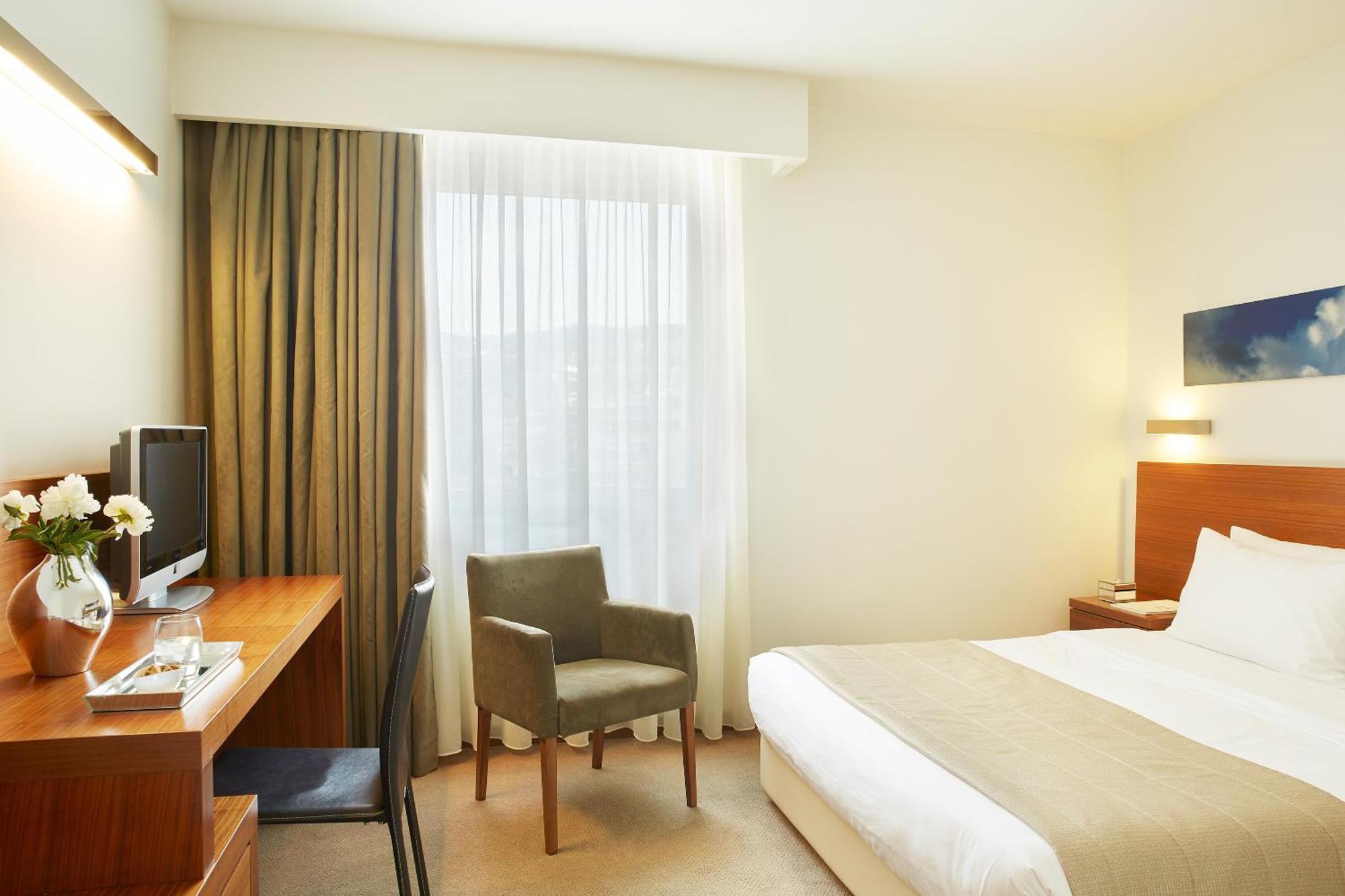 Doppelzimmer mit Stadtblick