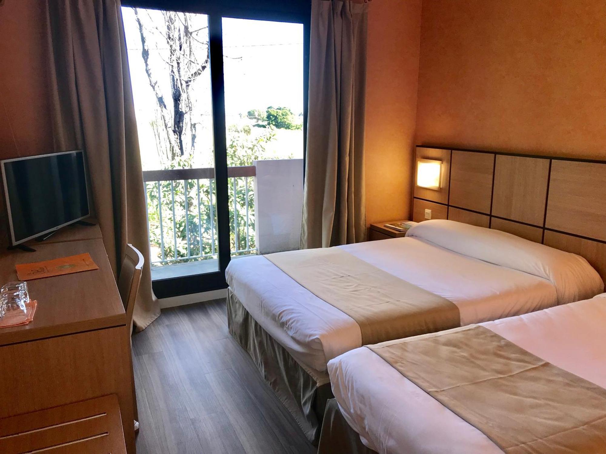 Triple Room,1208569000:JPEG