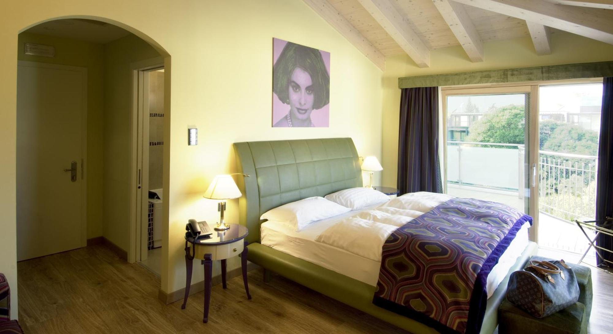 Superior Double Room Jacuzzi