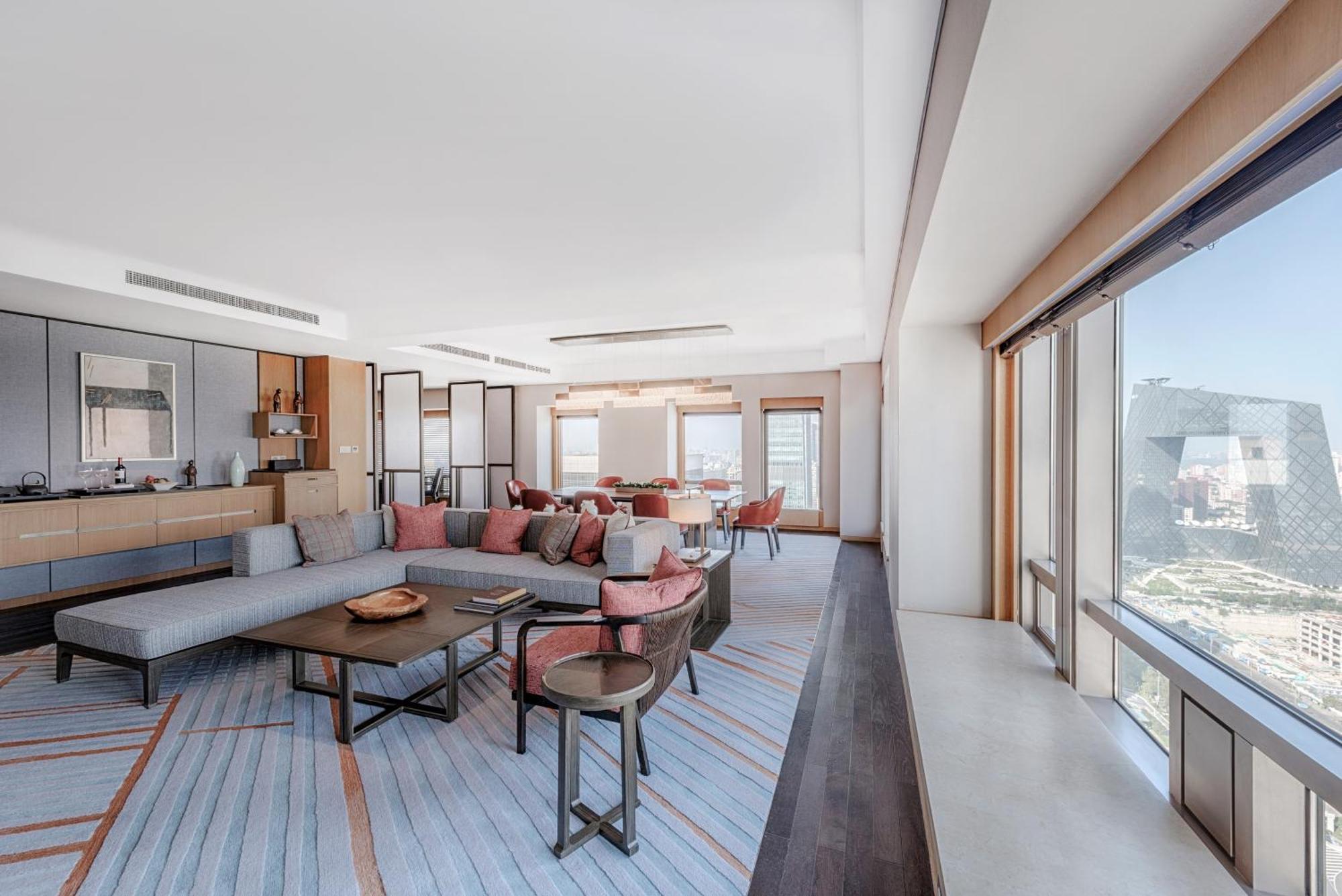 Executive Suite
