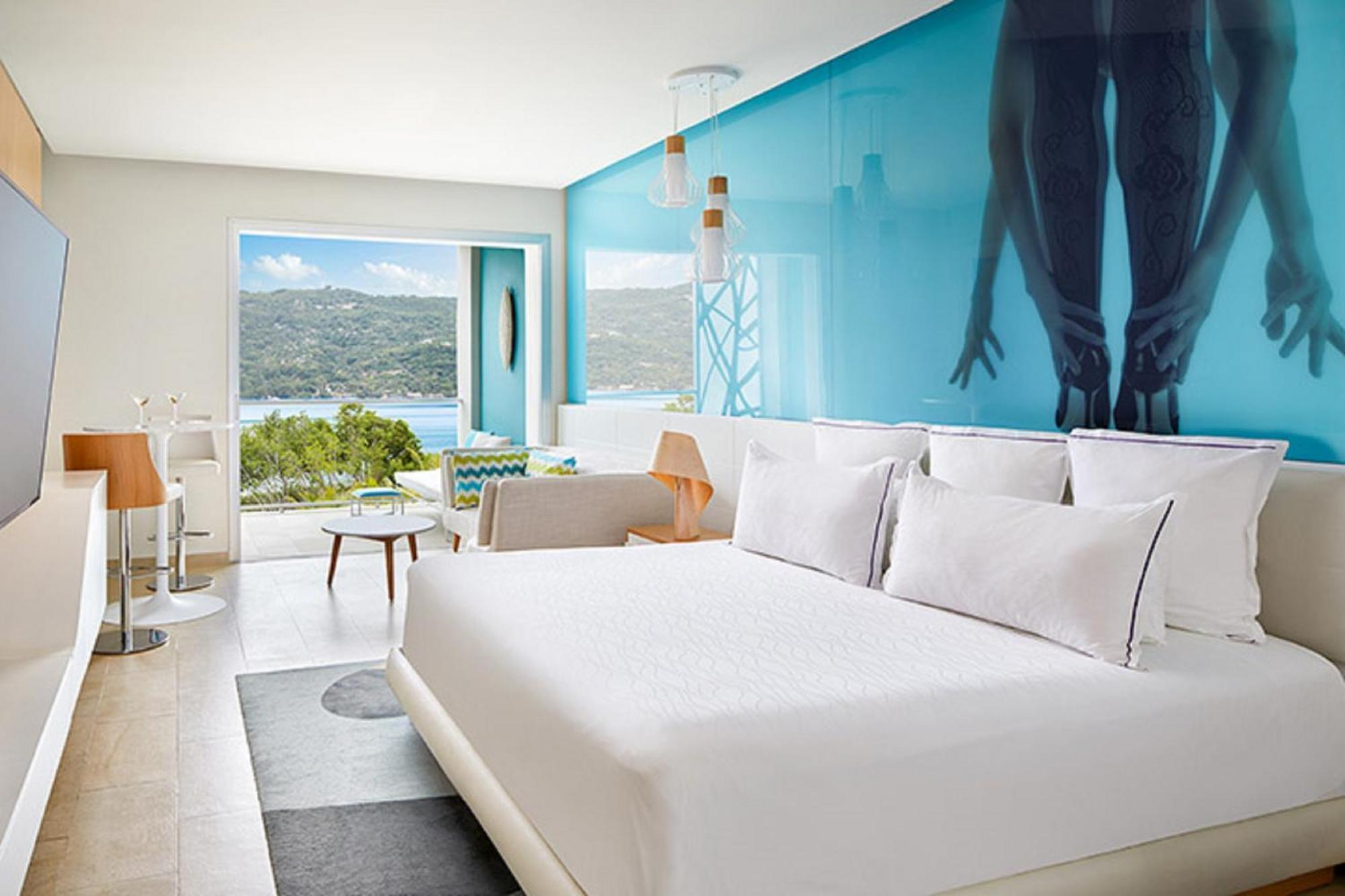 Allure Junior Suite King Tropical View