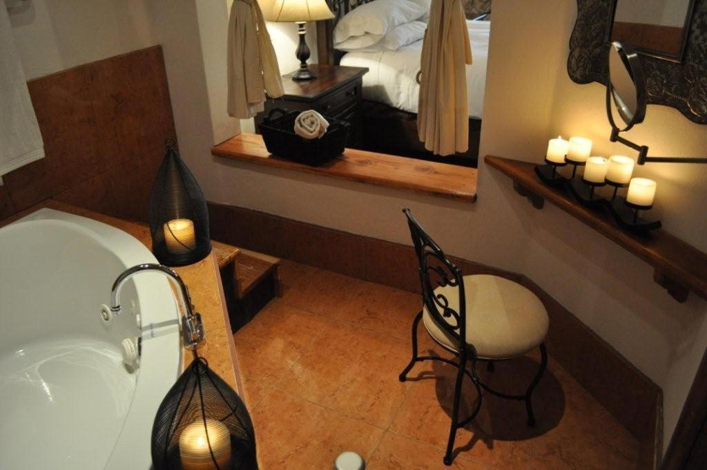 Studio Spa Bath