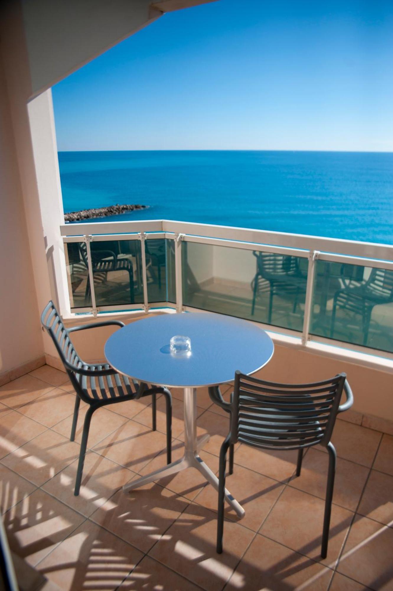 Double Room with Terrace and Sea View
