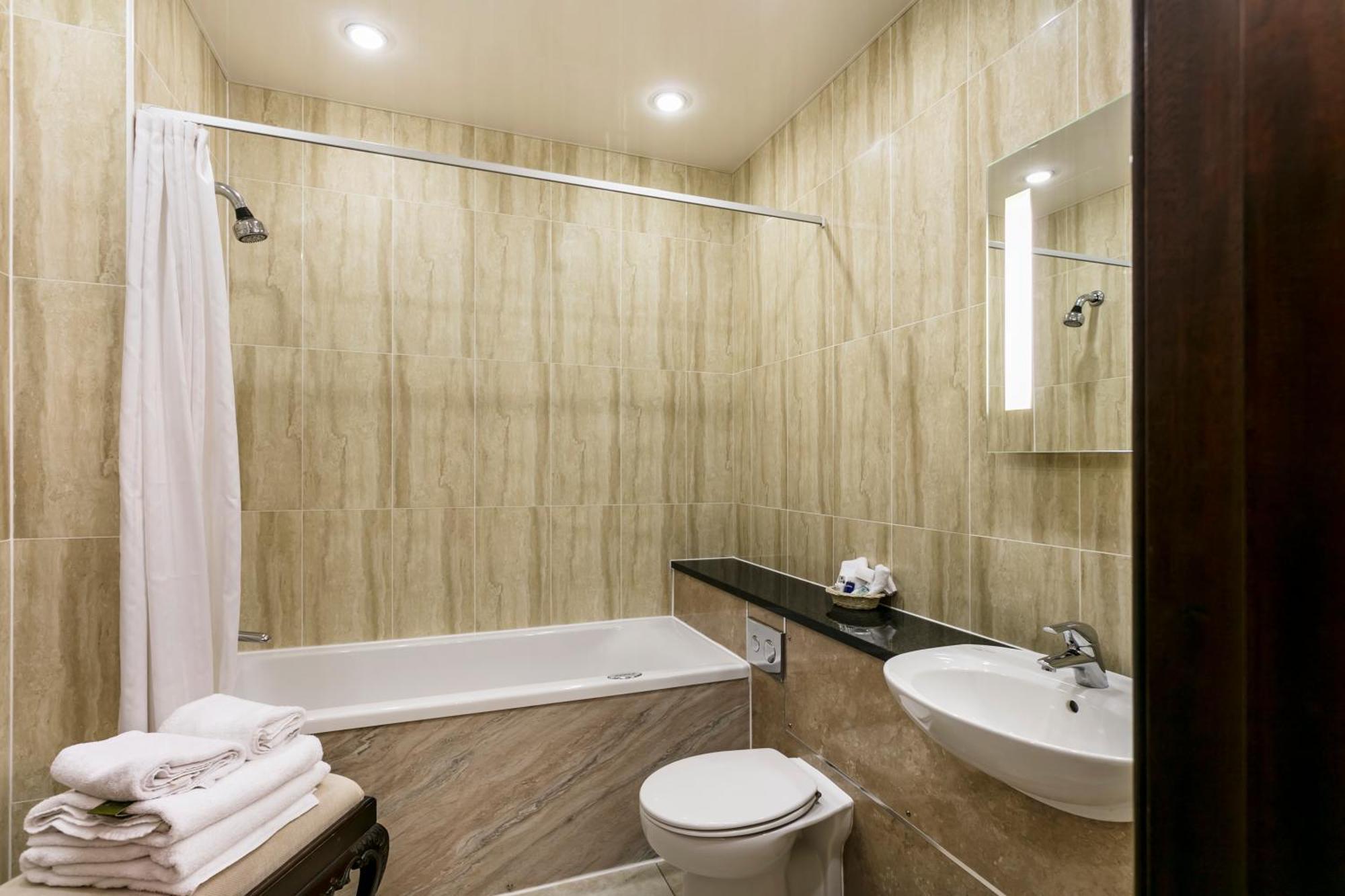 Classic Double  Room