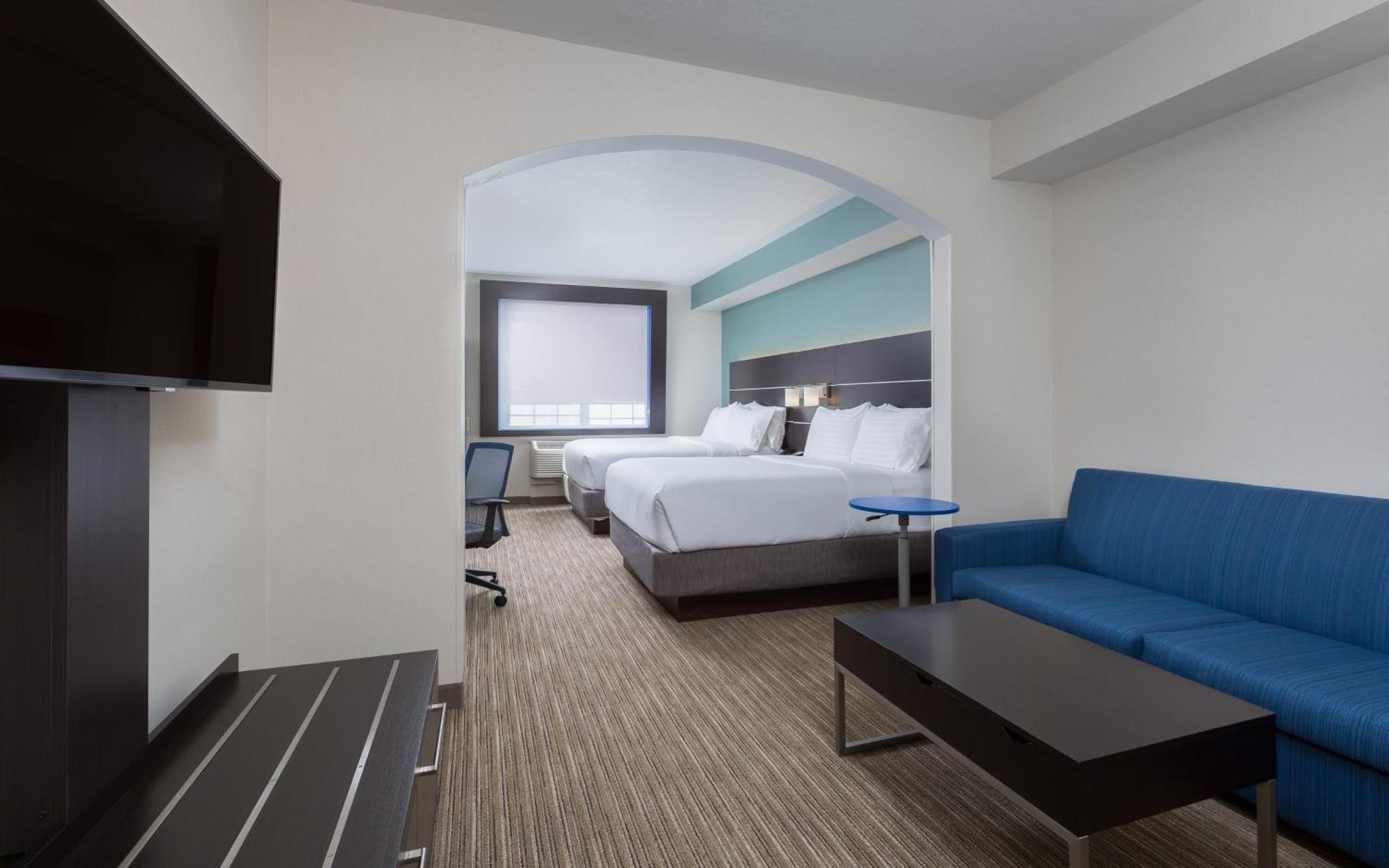 Suite with Two Queen Beds