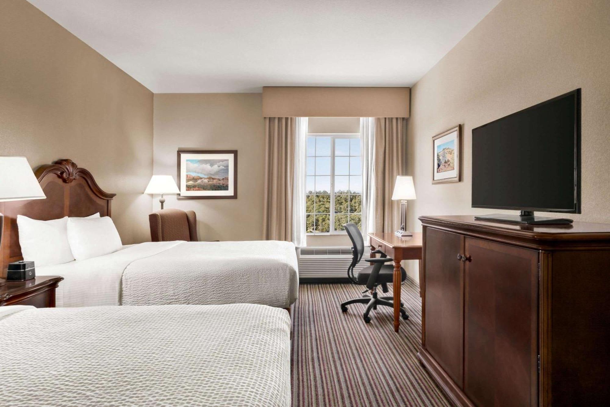 Executive Queen Room with Two Queen Beds