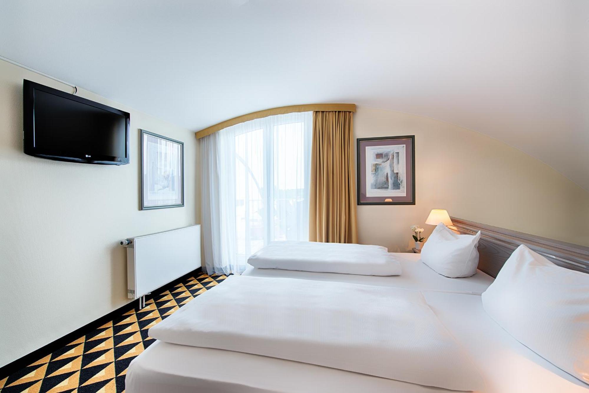 Junior Suite,1219448113:JPEG