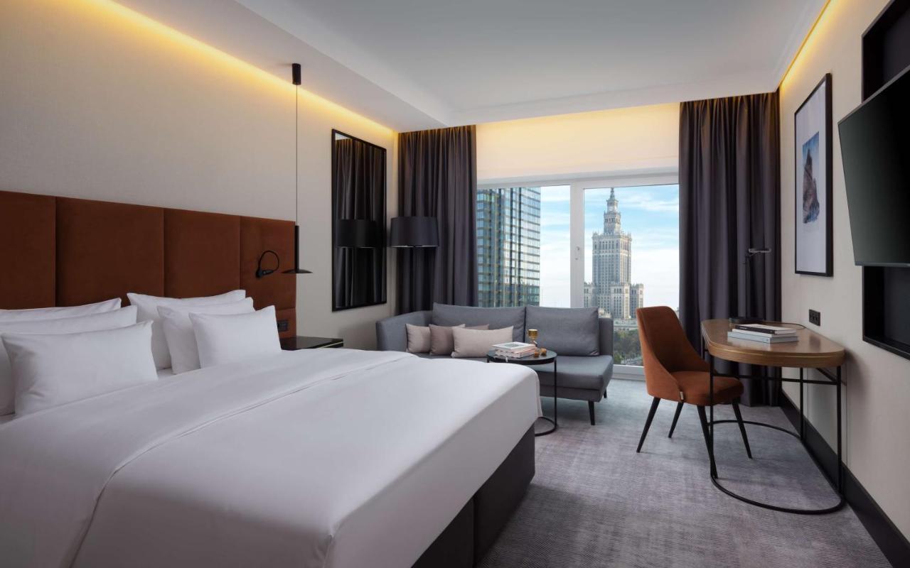 Camera Executive con Vista Centro Cittadino e Accesso Lounge