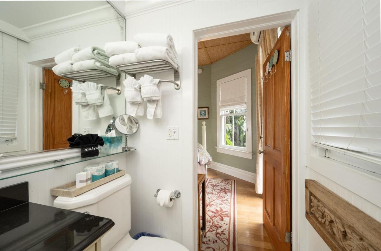 SunRoom,1234169960:JPEG