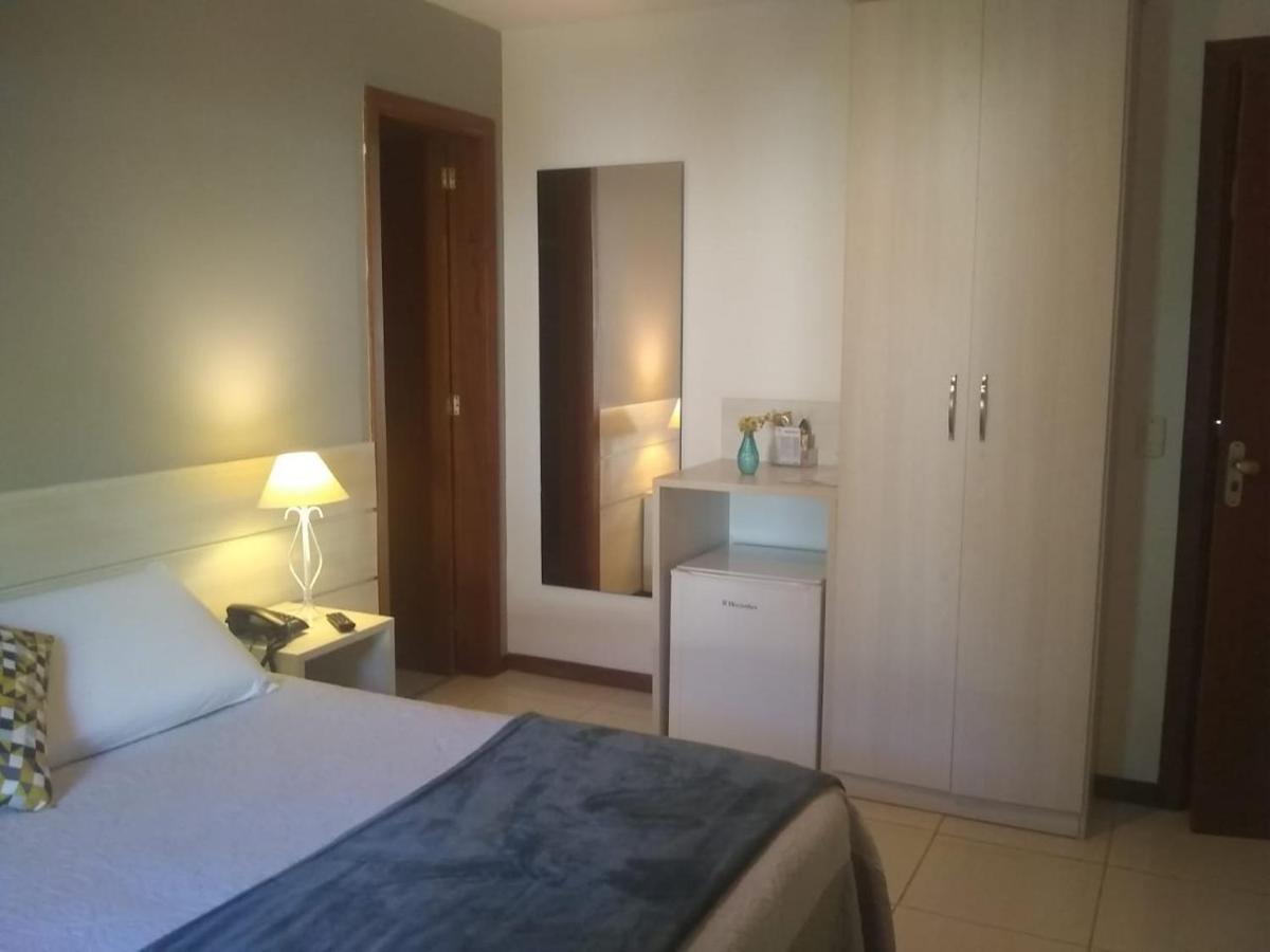 Quarto Standard com Cama de Casal ou 2 de Solteiro