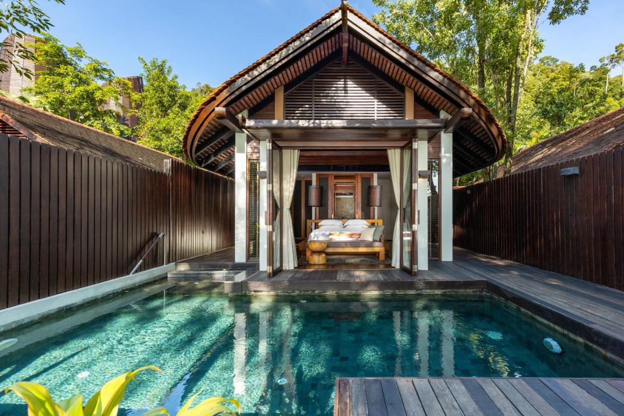 Pool-Villa mit Meerblick
