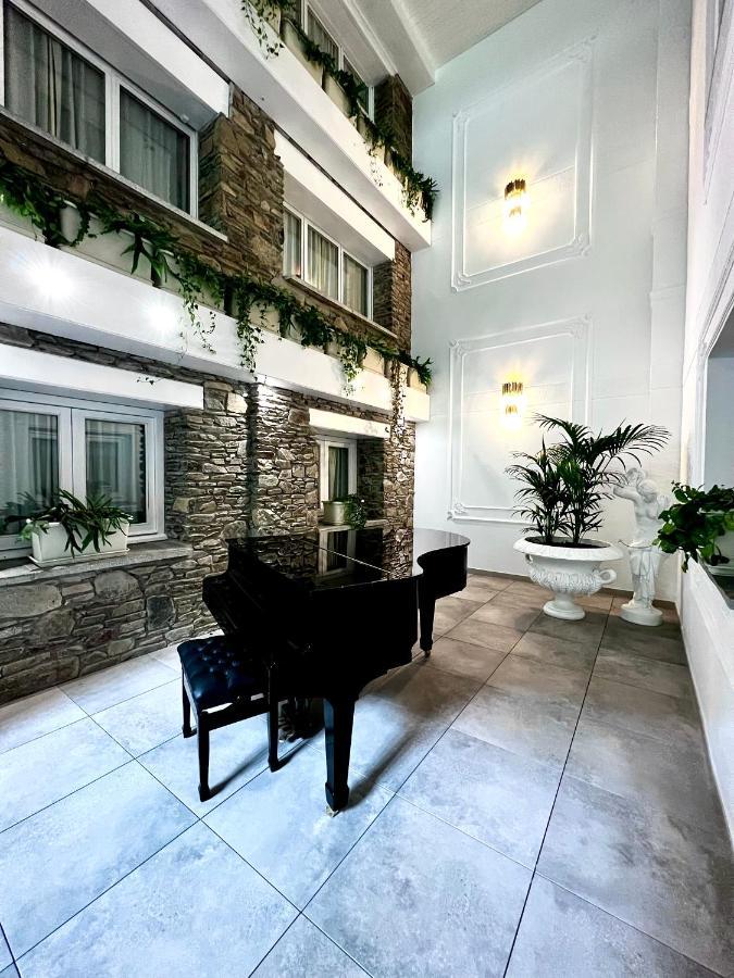 Double or Twin Room backyard view