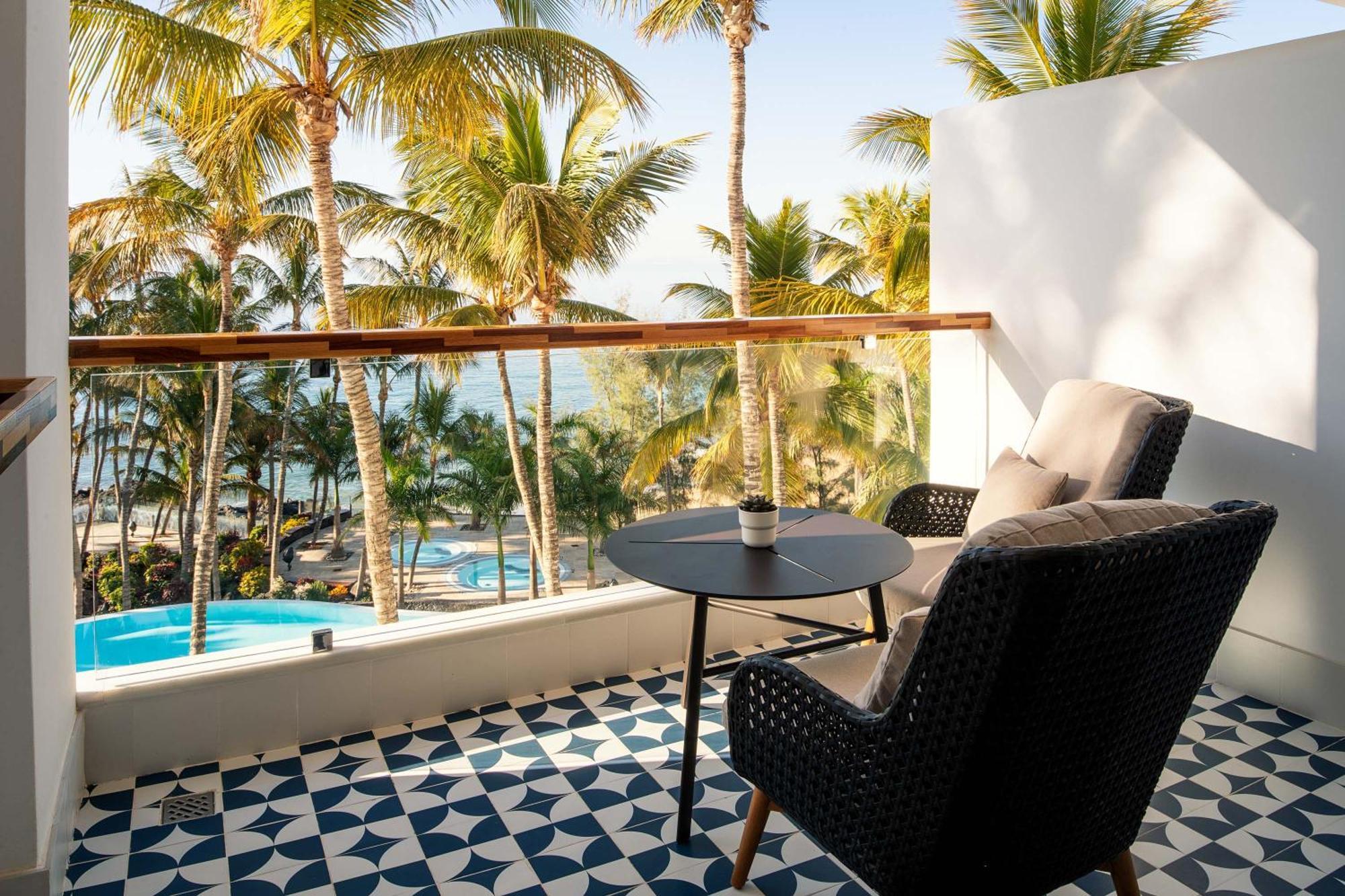 Superior Double or Twin Room Sea View